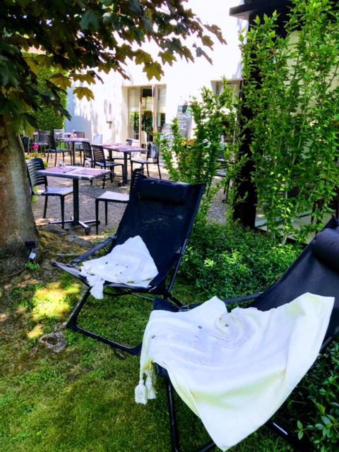 Hotel Campanile Vichy - Bellerive Esterno foto